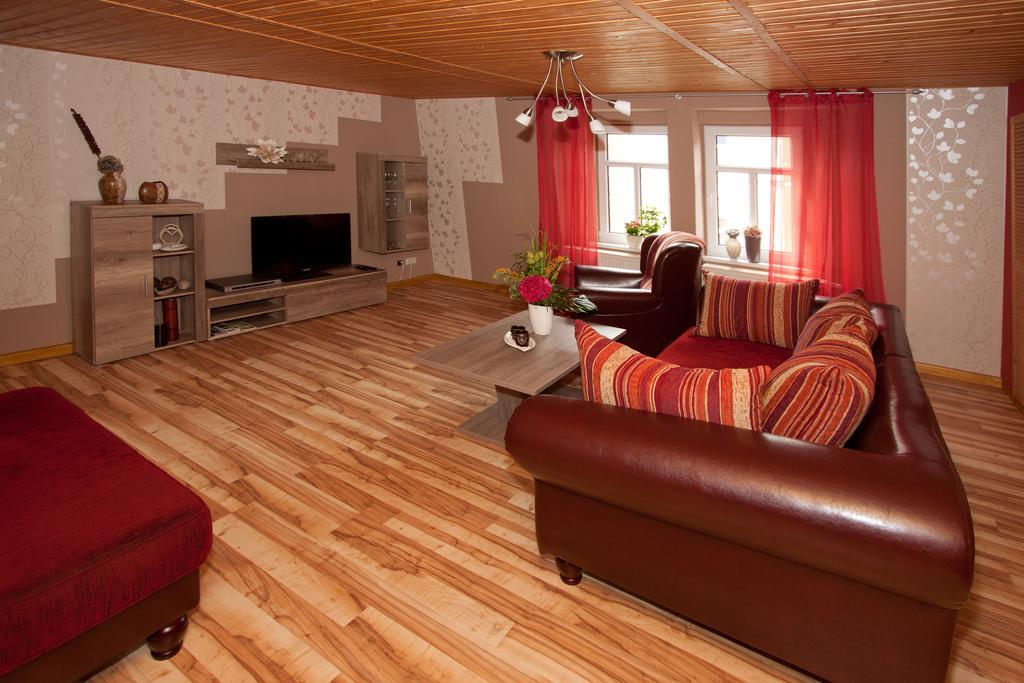 Ferienwohnung Uwe'S Sporthuette Thale Quarto foto